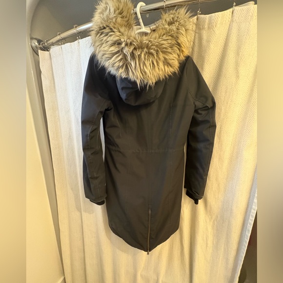 Wilfred parka size medium - Picture 3 of 4